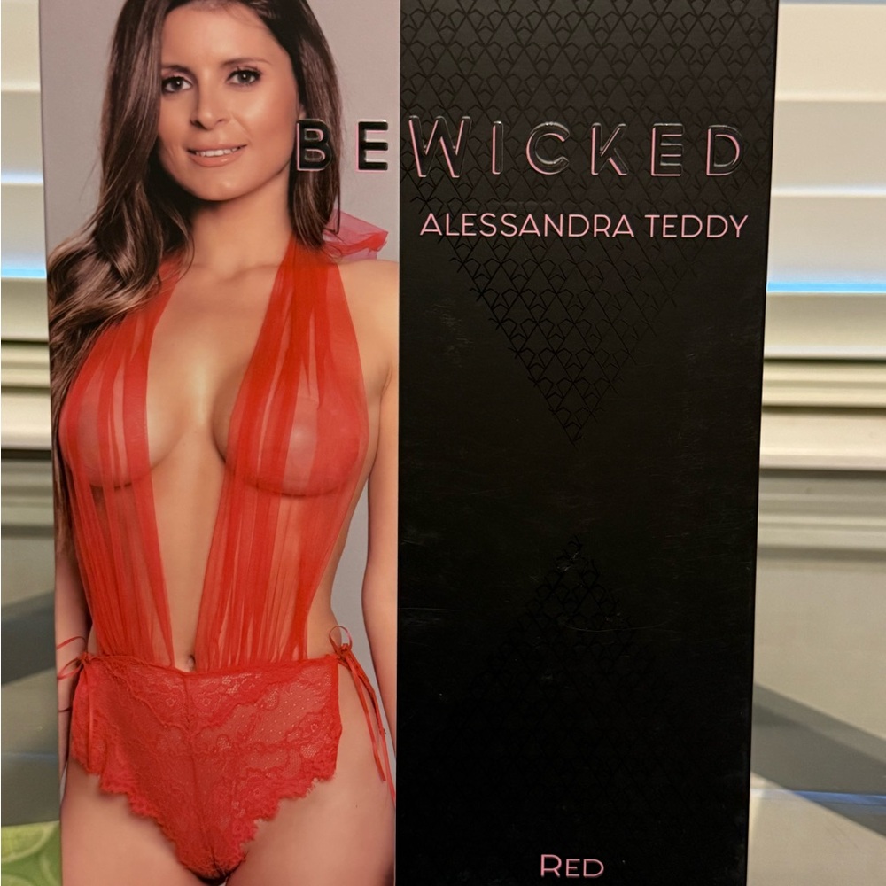 Alessandra Teddy in Scarlet Red
